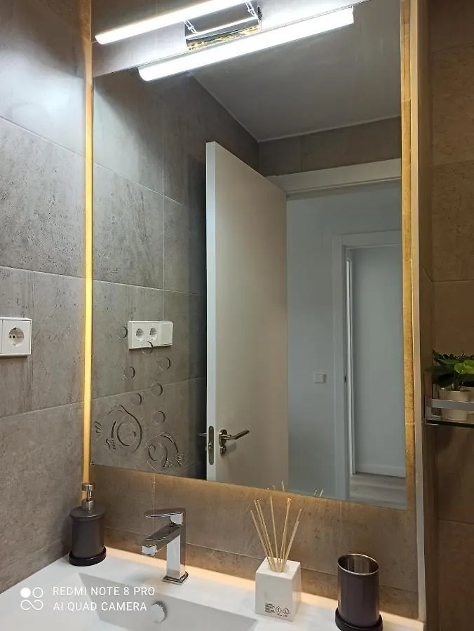 Teatinos Suite Málaga 0*,