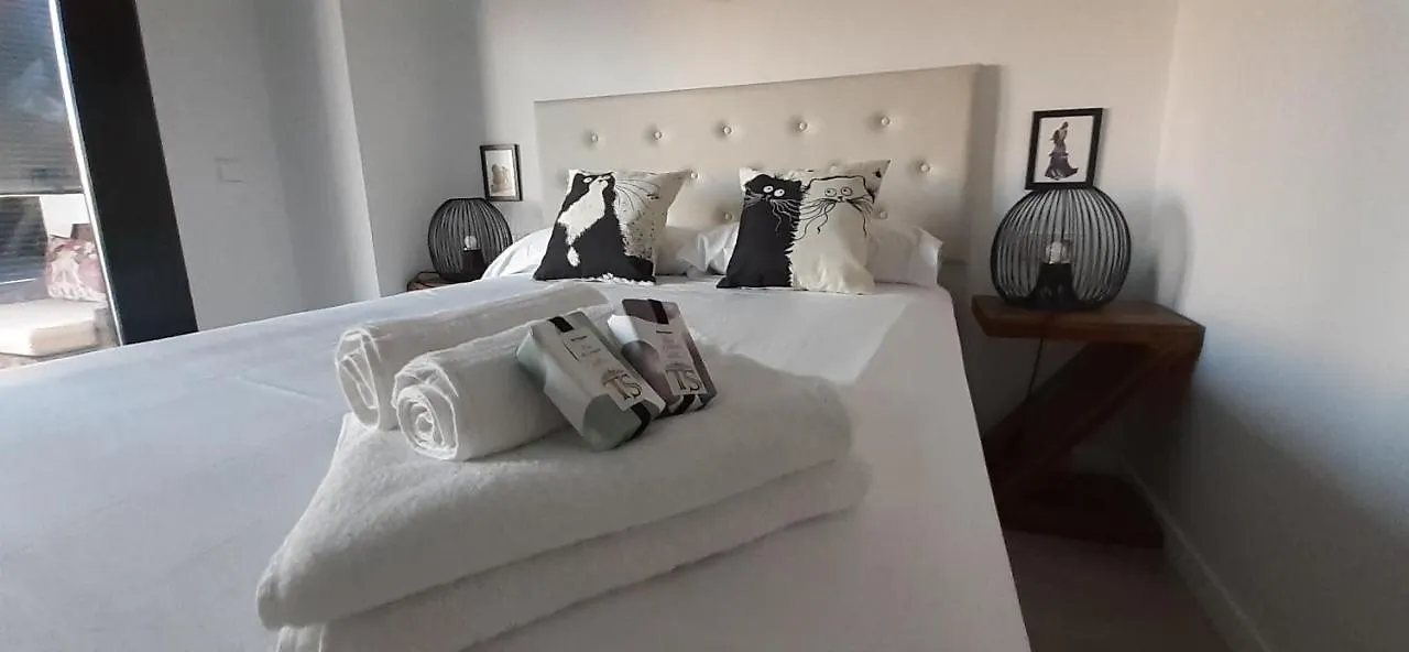 Teatinos Suite Málaga Apartamento